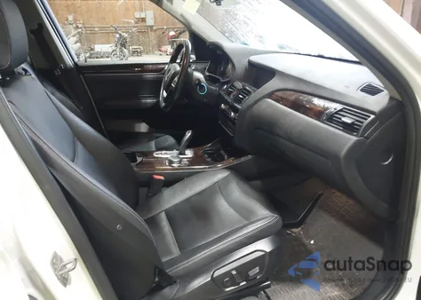 2017 BMW X3 xDrive28I z USA, uszkodzony, nr VIN 5UXWX9C52H0T04474